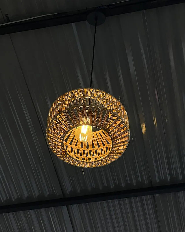 Woven Rattan Pendant Lamp