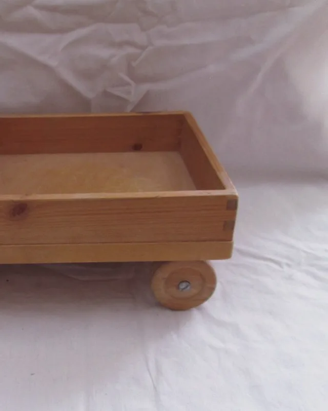 Wooden Pull-along Truck