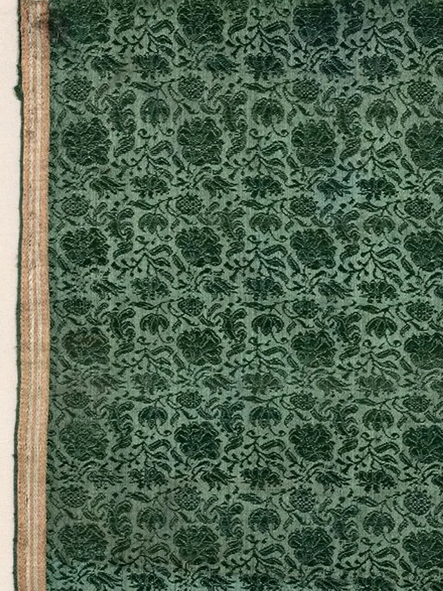 Bahar Green Jaal Lawn