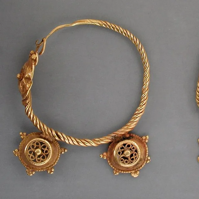Phool Bali Hoops