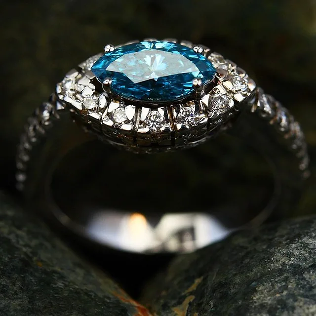 Neelam Halo Ring