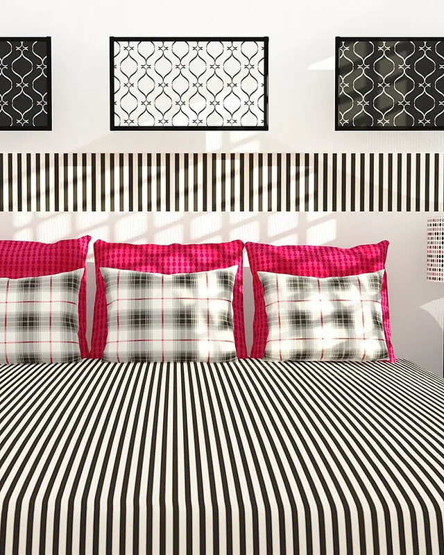Checked Cotton Cushion Cover